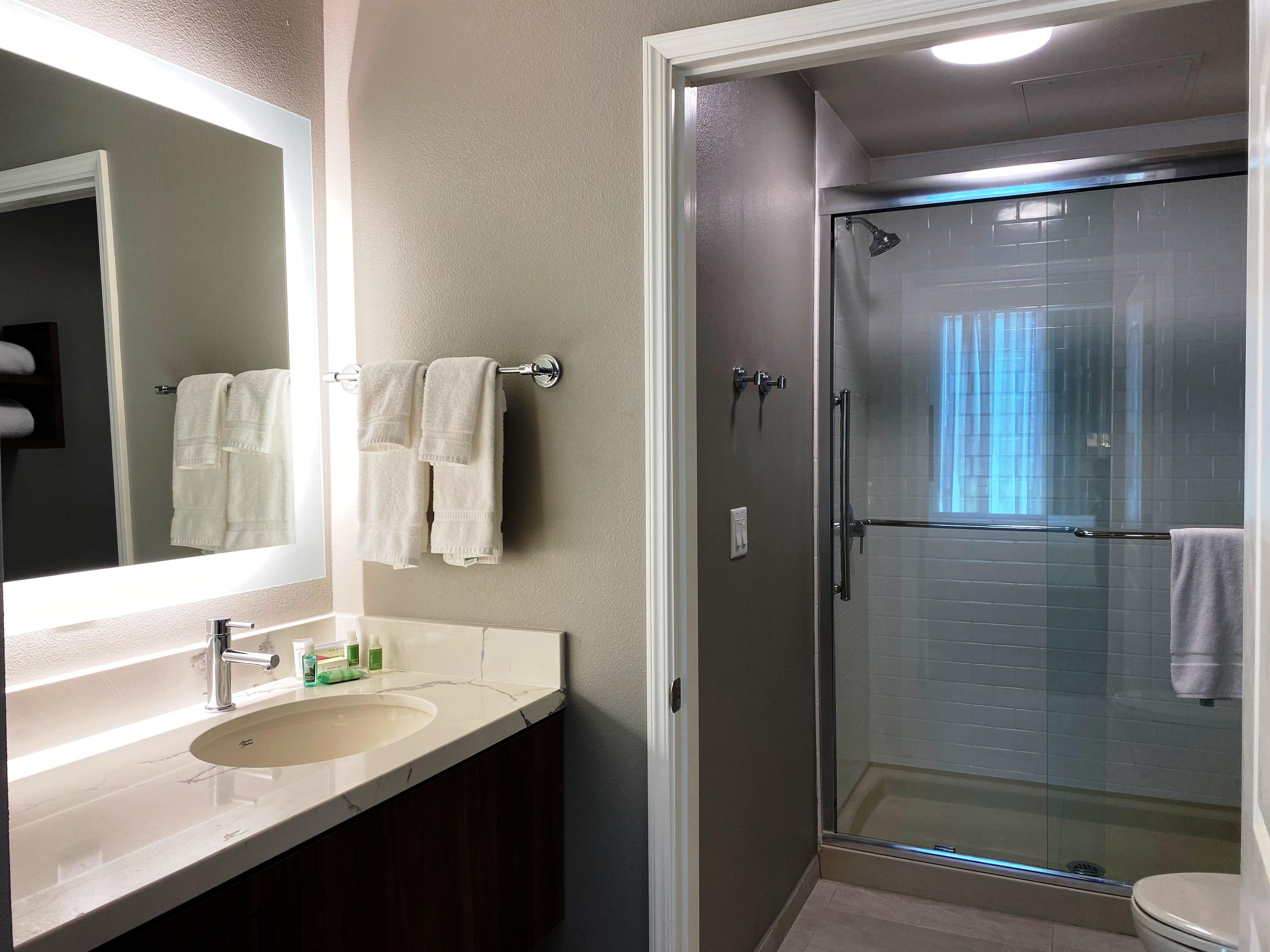 Staybridge Suites Long Beach Eksteriør bilde